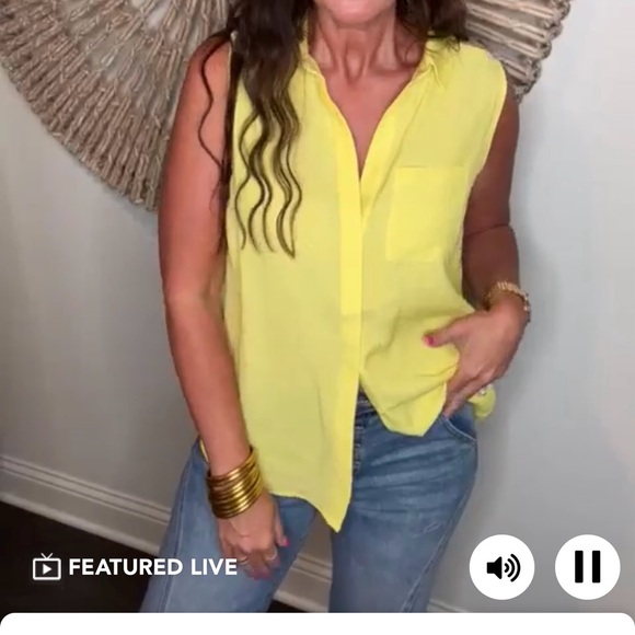 Top - Picture 3 of 3